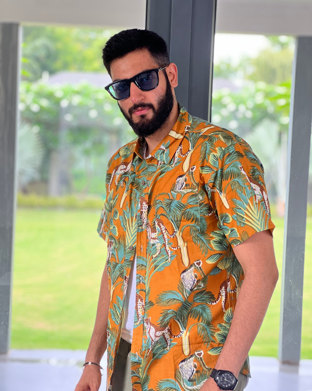 Leopard Unisex Short Sleeves Shirt