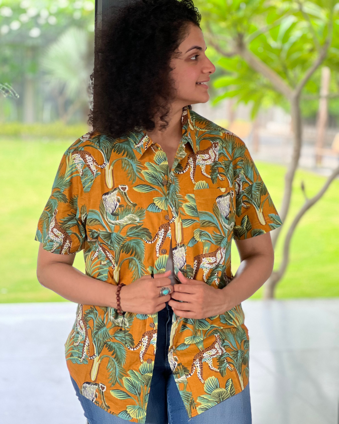 Leopard Unisex Short Sleeves Shirt