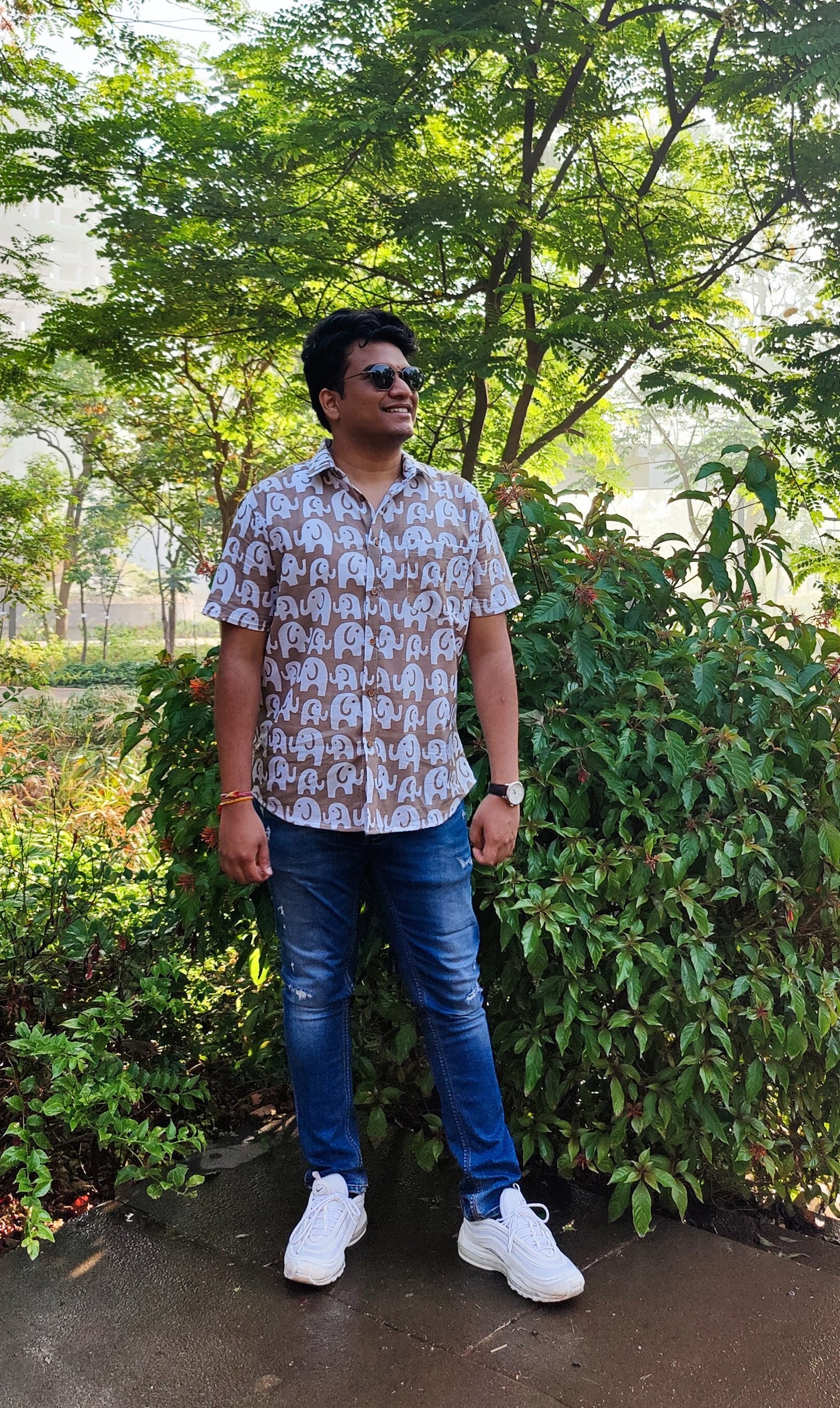 Elephant Unisex Short Sleeves Shirt