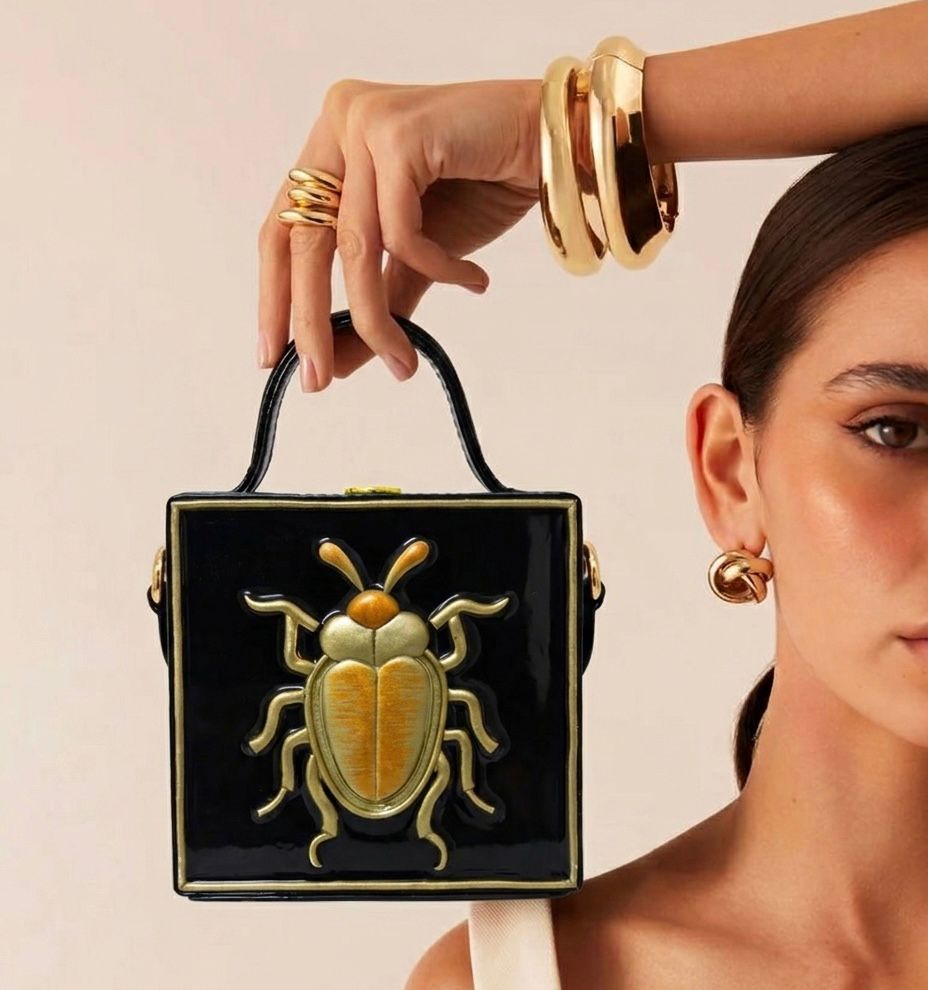 Mini Bettle Lippan Art Handcrafted Square Box Bag