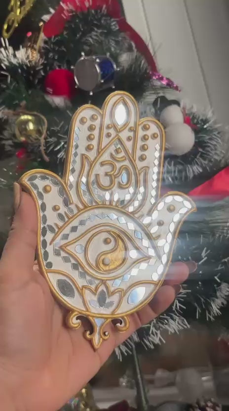 Sip, Sit & Create - Hamsa Lippan Wall Art Workshop